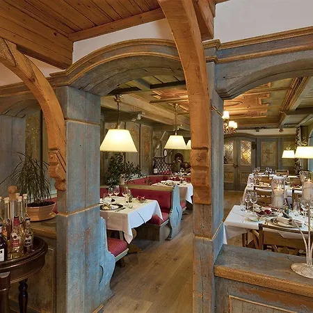 Relais & Chateaux Schoenegg Hotel