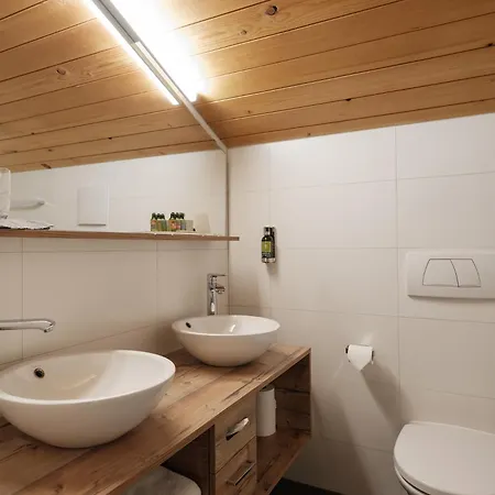 Relais & Chateaux Schoenegg Hotel 4*
