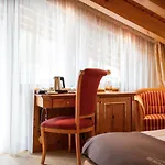 Relais & Chateaux Schoenegg 4*