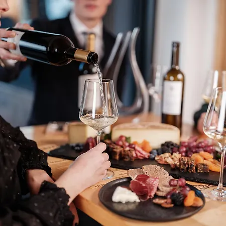 Relais & Chateaux Schoenegg 4*