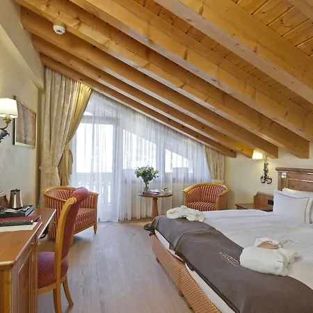 Relais & Chateaux Schoenegg 4*